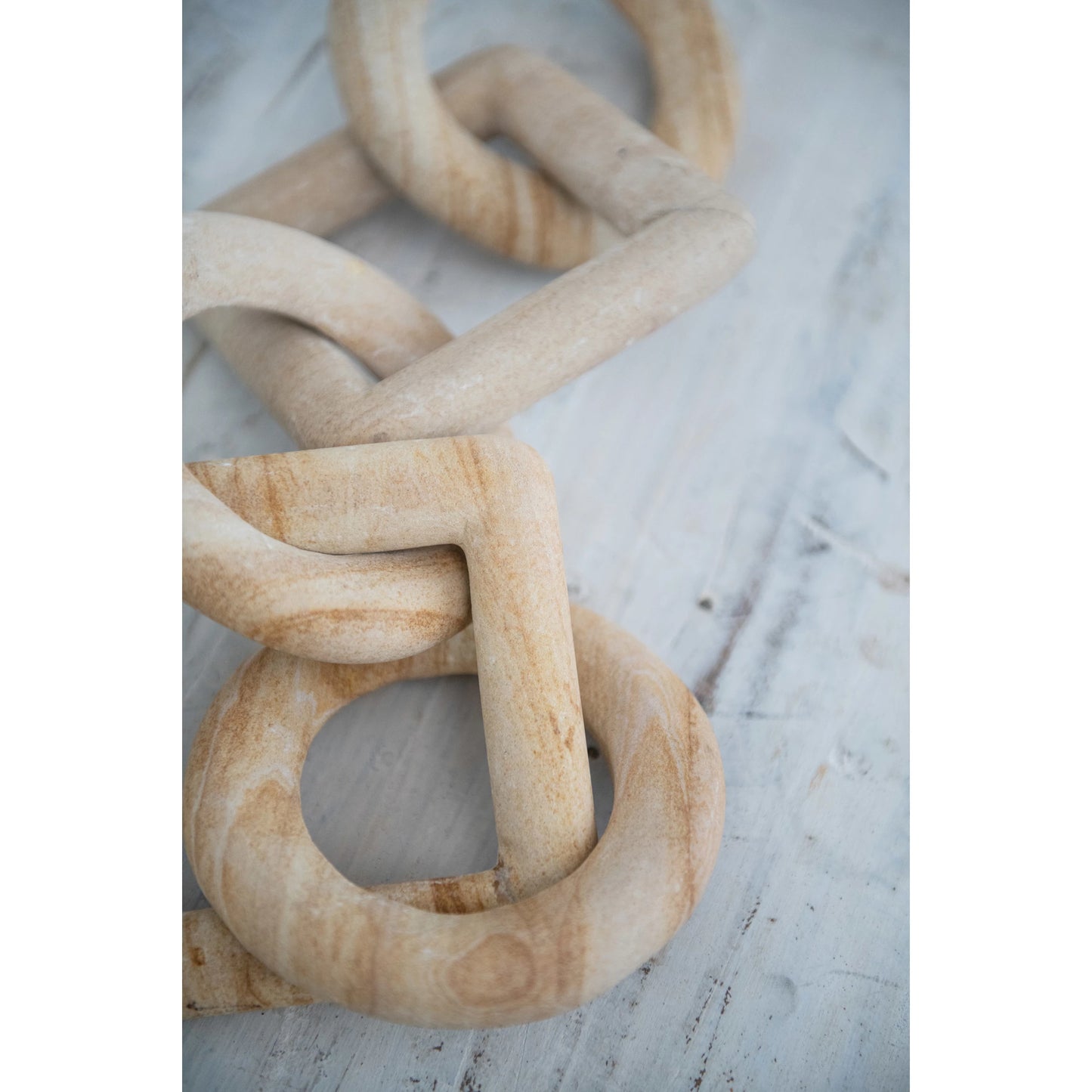 Sandstone Chain Decor