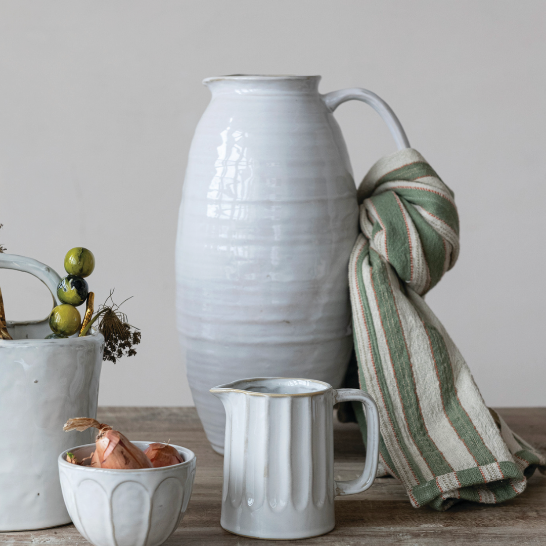 Stoneware Ribbed Creamer